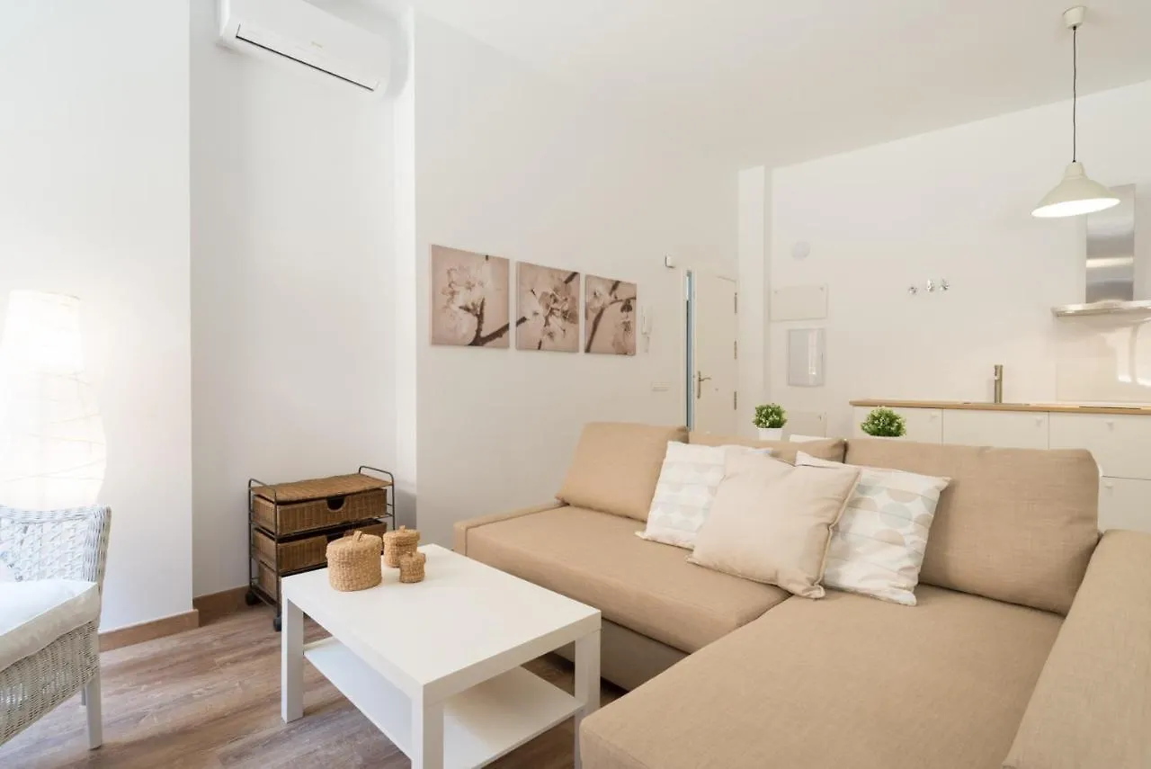 Apartamento Santiago Premium Loft I Málaga 0*,